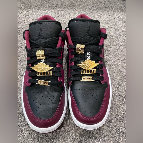 Jordan Shoes - Air Jordan 1 Low SE 'Dark Beetroot